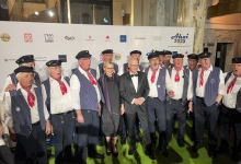 Gruppenfoto mit dem 1. Bürgermeister