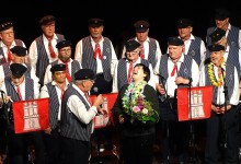 Sandra-Keck-Blumenstrauss-De-Tampentrekker-Foto-Ilka-Teschner